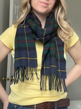 Official MacLeod of Harris clan 100% lambswool Scottish tartan scarf